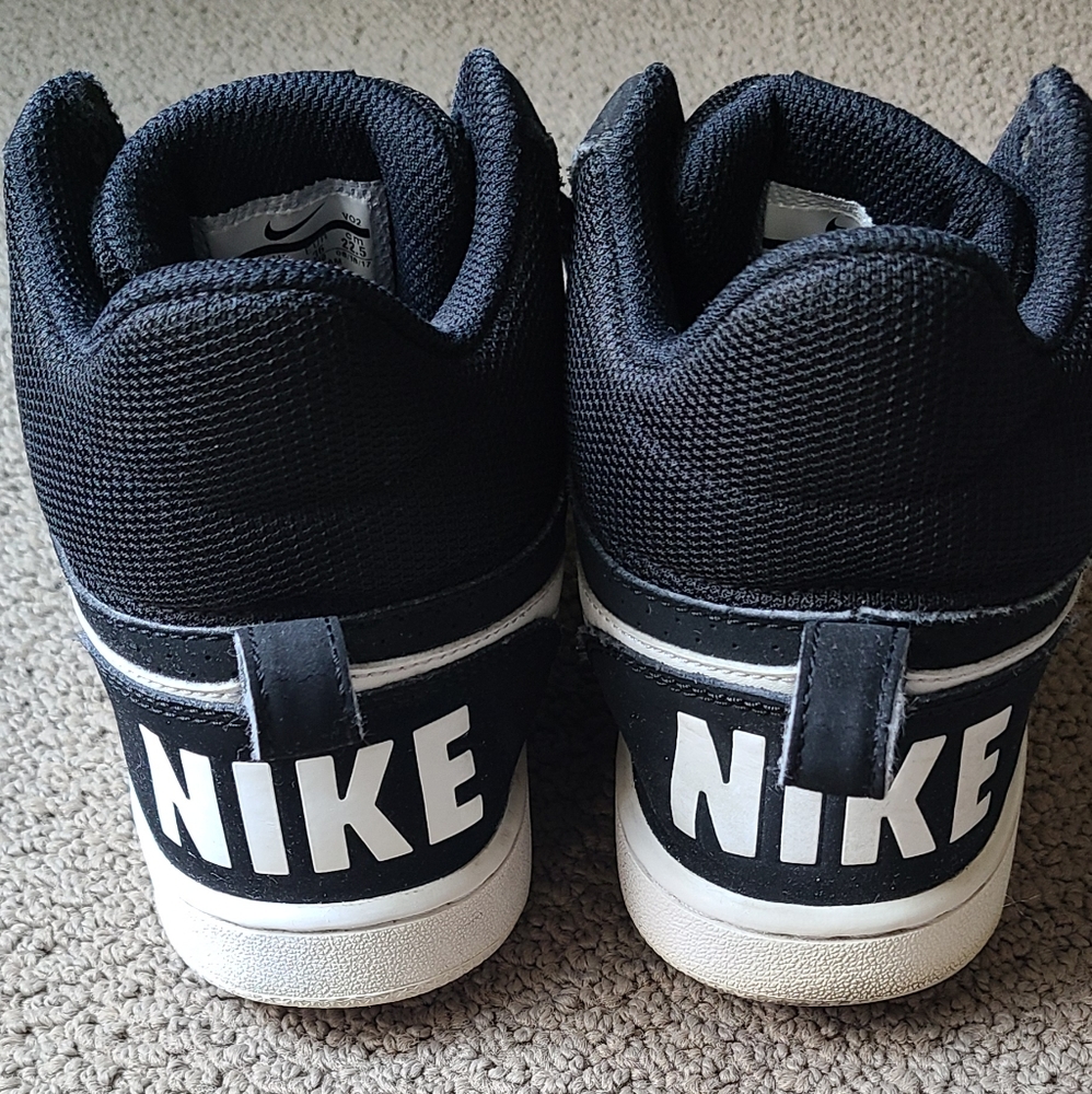 Nike High Top Women Sneakers